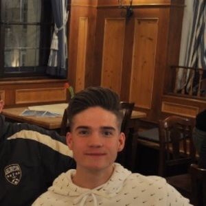 Meet your Posher, Ryan